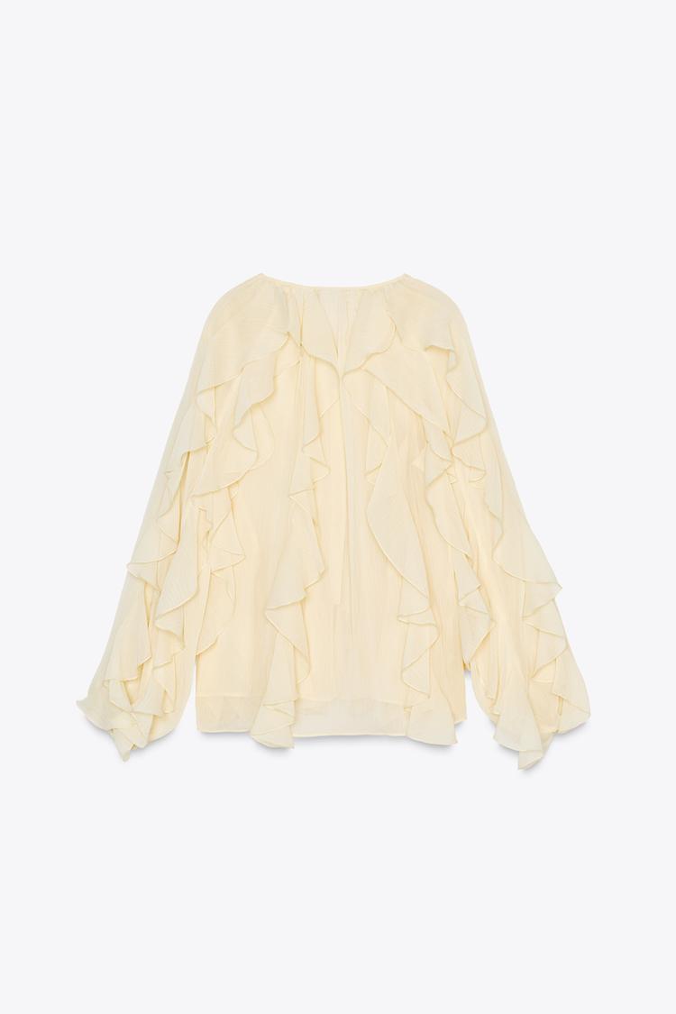 BLOUSE WITH RUFFLES