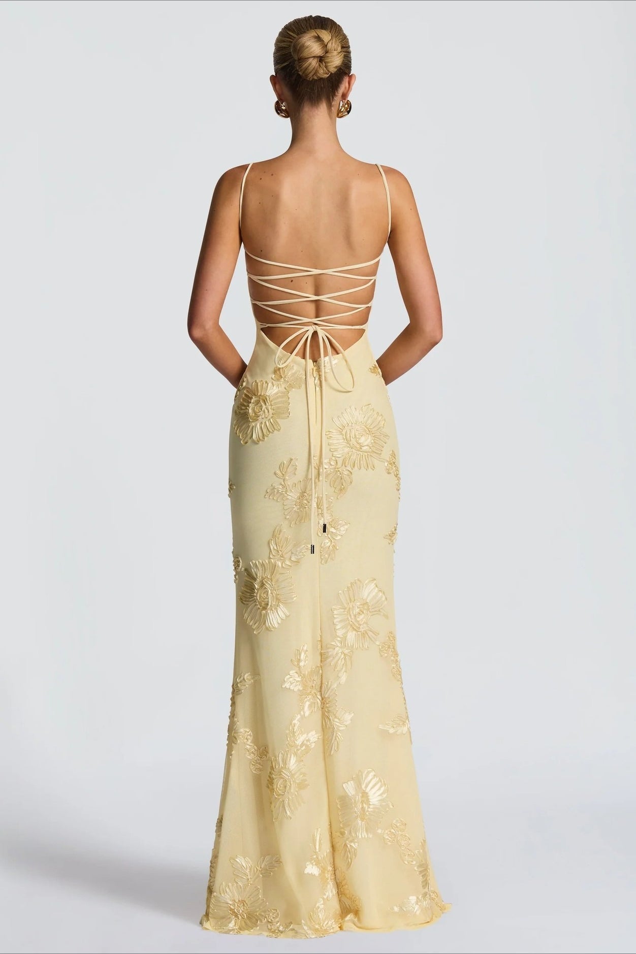 Red Evangeline 3D Appliqué Prom Dress
