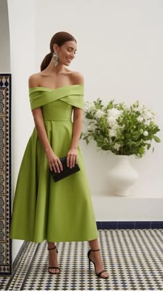Margot Modern Romance Green Midi Dress