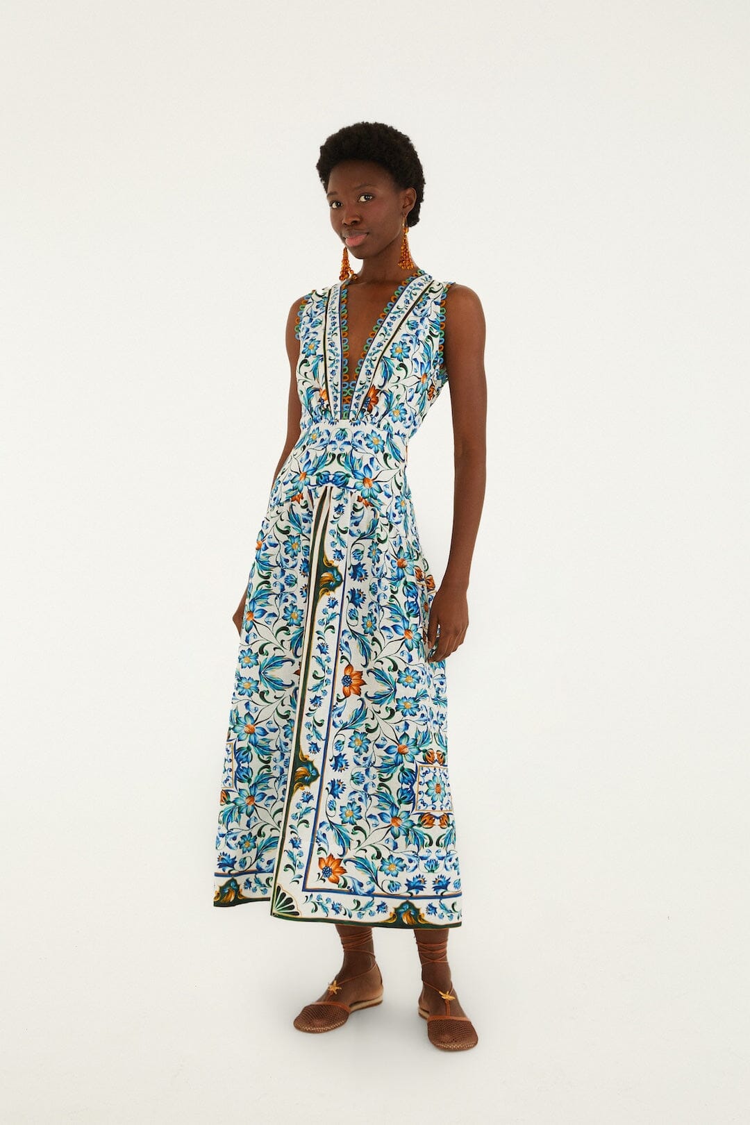 White Flora Tile Scallop Maxi Dress Margot Linen Maxi Dress in Off-White Flora