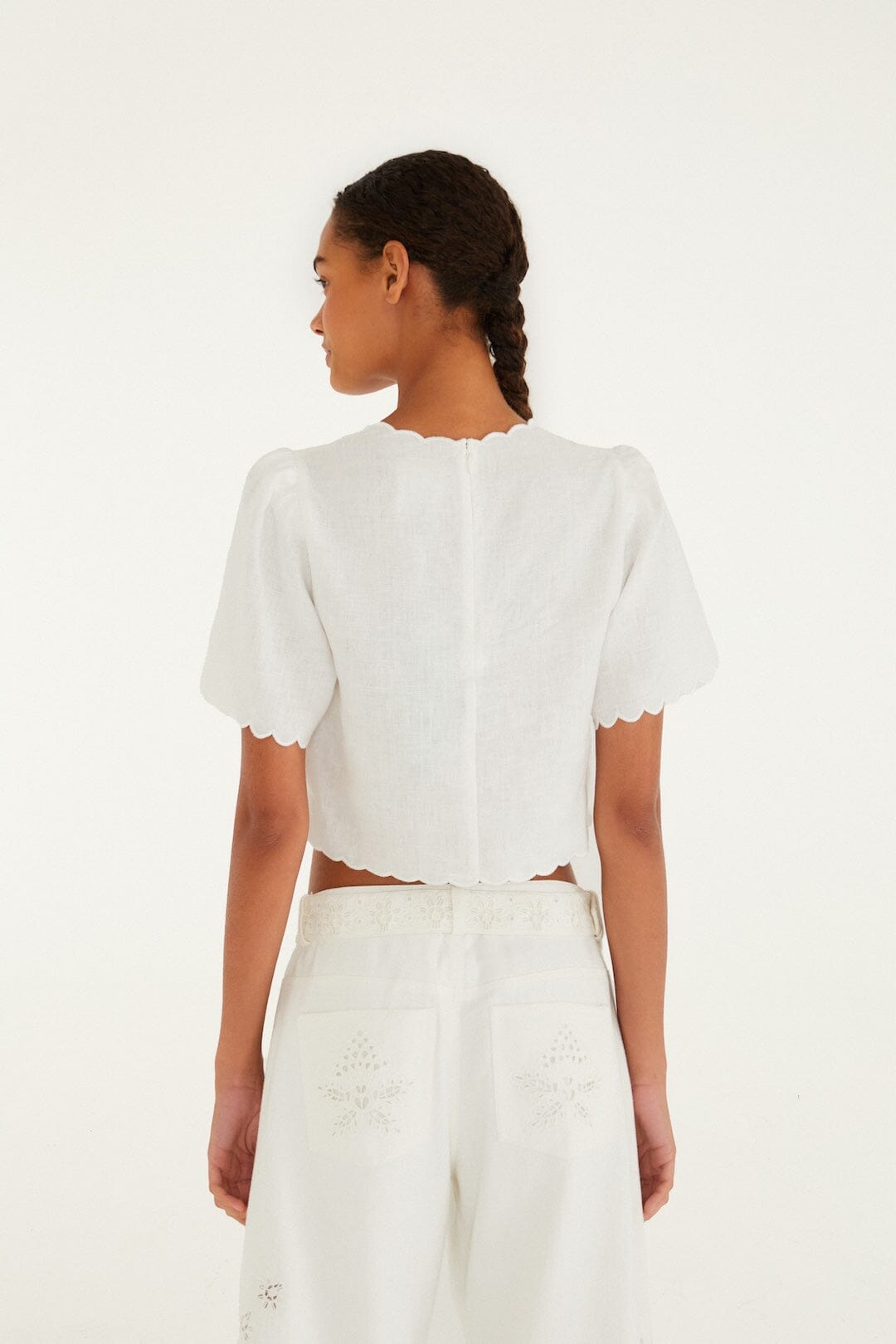 White Roses Scallop Artisanal Top Margot Linen Maxi Dress in Off-White Flora