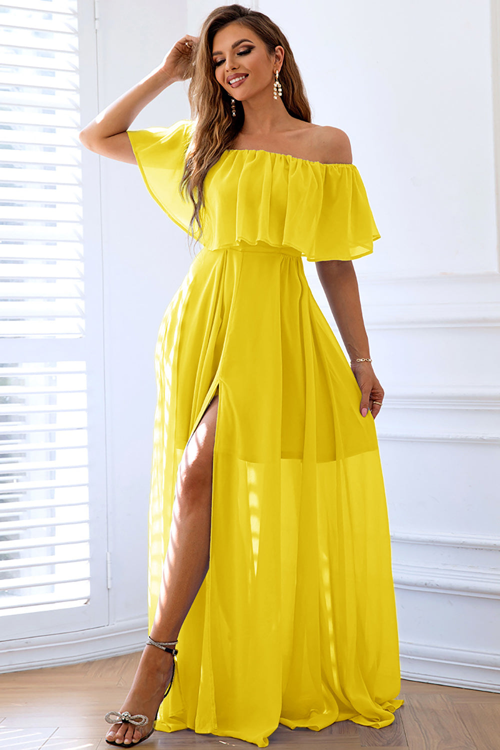 Linie schulterfreies Rüschen Langes Ballkleid mit Schlitz Margot Floral A-Line Maxi Dress in Yellow