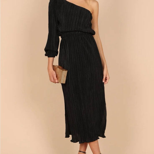 Sophia One-Shoulder Dress in Black