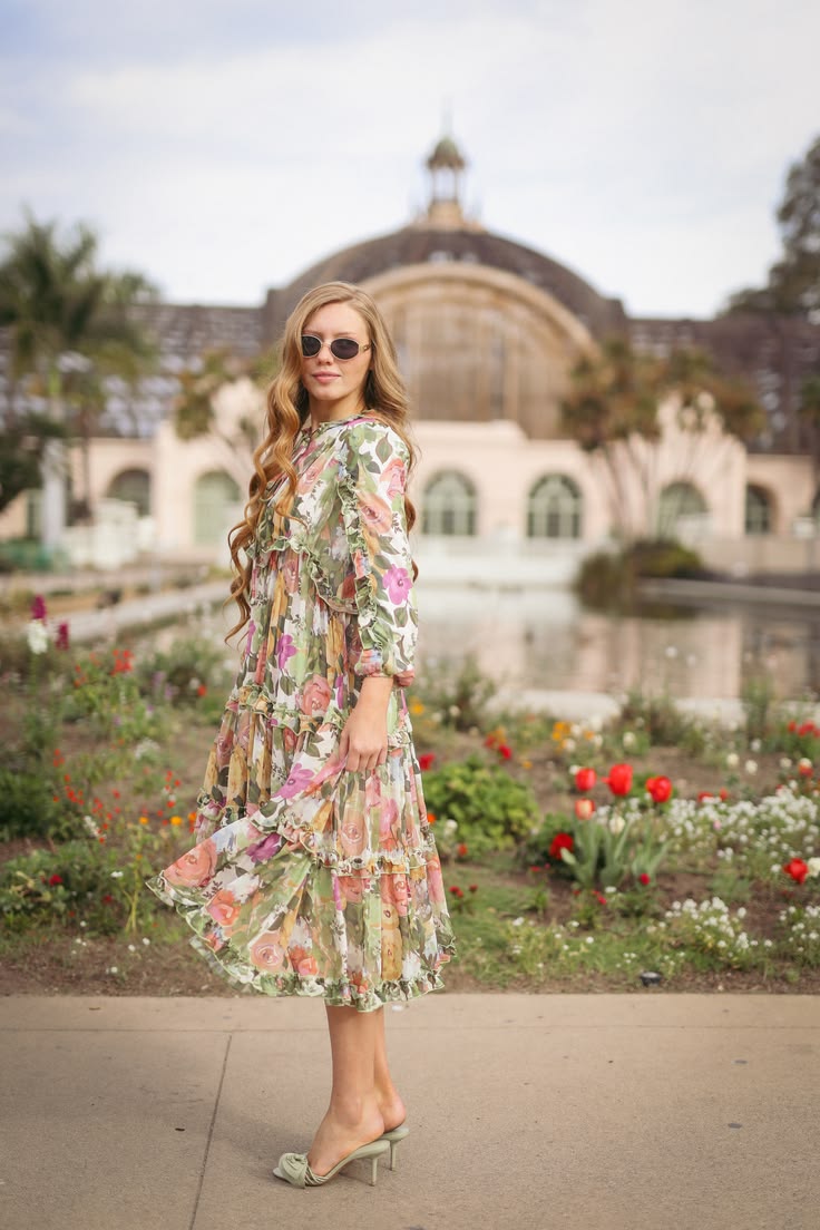🌸 The Floral Dress You’ll Want to Wear Everywhere