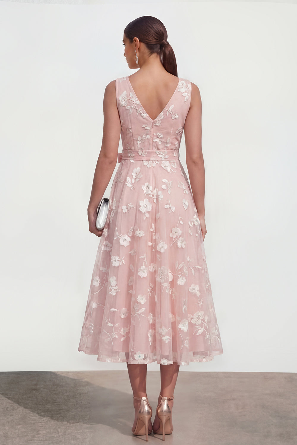 Aprikose Lila Floral A-Line Midi Dress