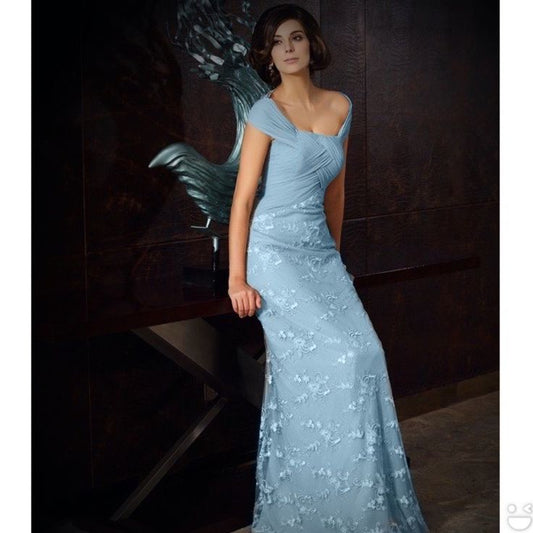 Eleanor Silk Formal Dress in Pale Blue