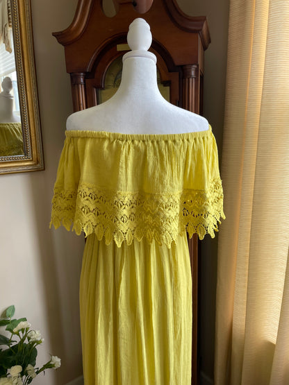 Iris Crochet Off-Shoulder Maxi Dress