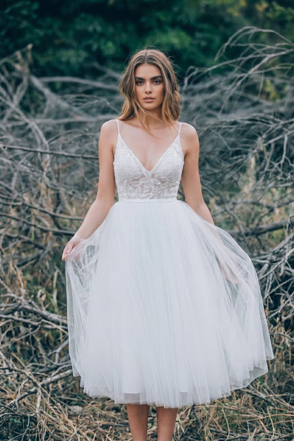 As Picture:Ivory/Nude Delphine Lace Tulle A-Line Wedding Dress