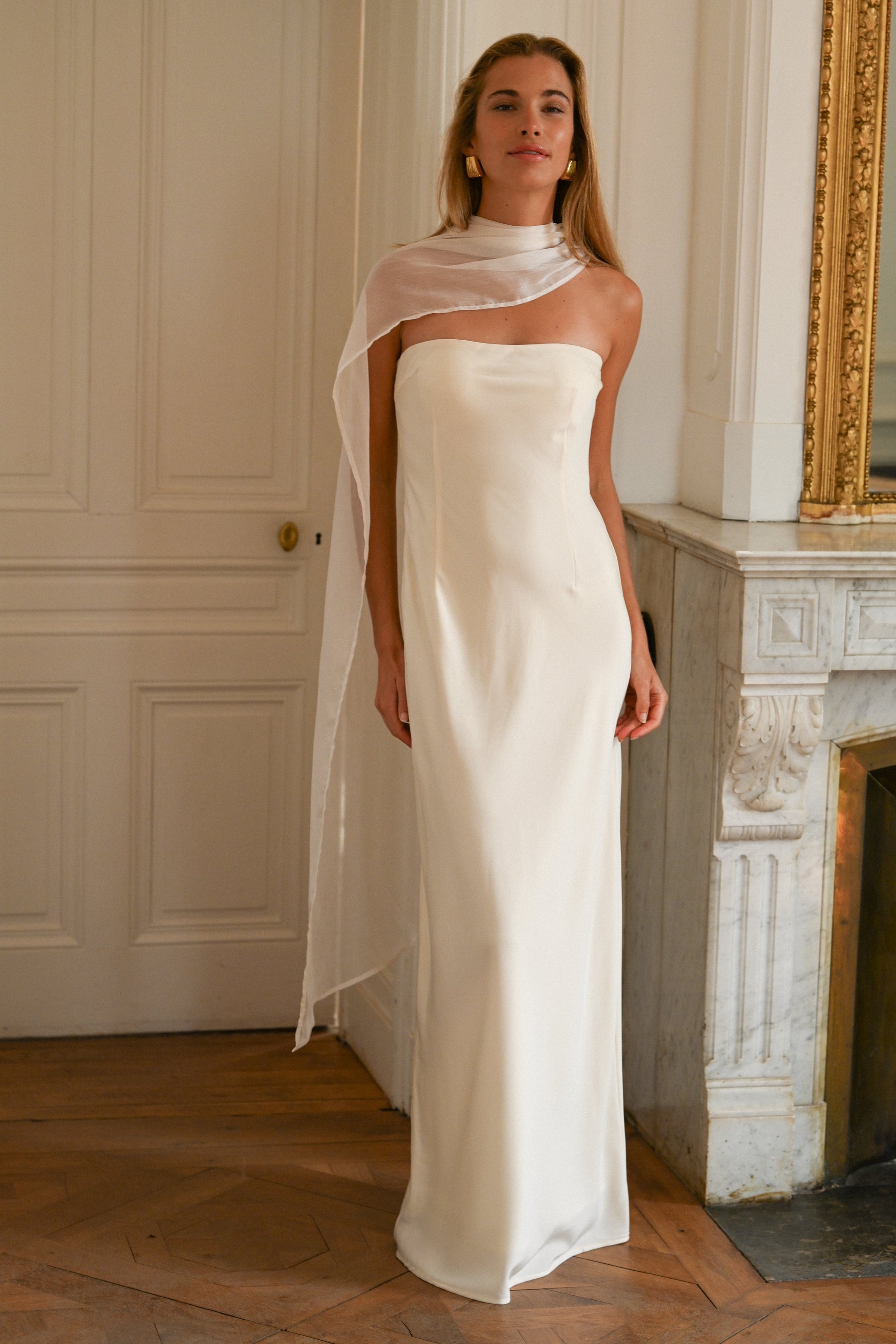 Ivory Vittoria Cape Dress in Peach