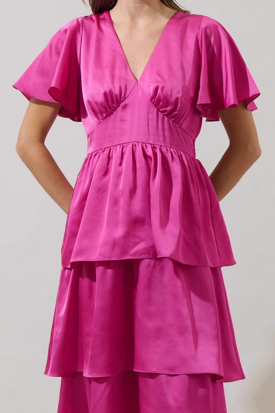 BLACK Mendice Satin Tiered Midi Dress