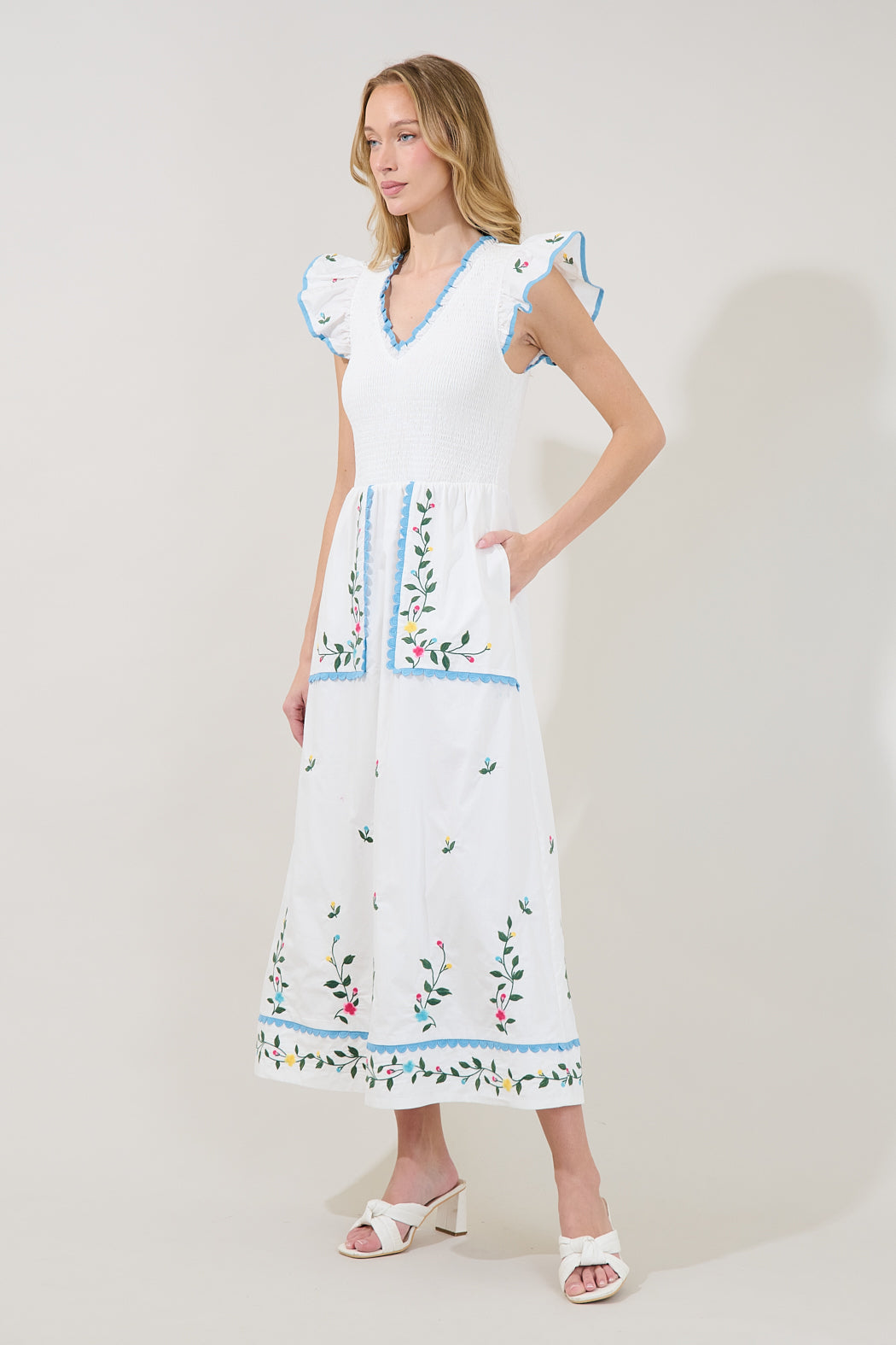 WHITE-MULTI Sunfire Tiered Midi Dress in Bermin Floral