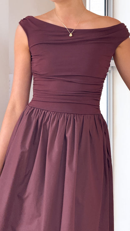 Brown Immy Midi Dress in Chocolate