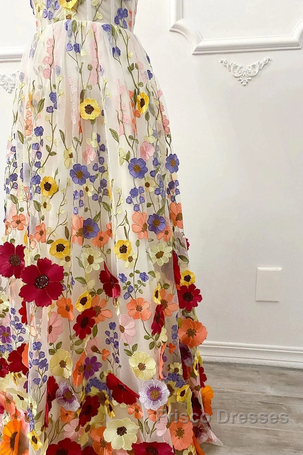 Line Wedding Guest Dress Floral Dress Wedding Guest Floor Length Sleeveless Illusion Neck Wednesday Addams Family Cotton Backless With Embroidery Appliques Morticia Floral A-Line Wedding Guest Dress