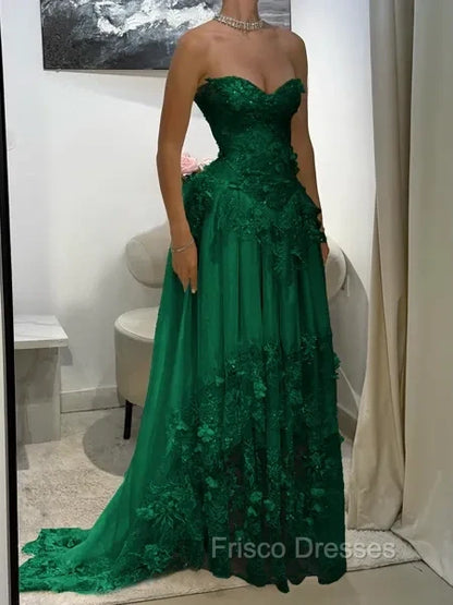 Black Vivienne A-Line Lace Prom Dress