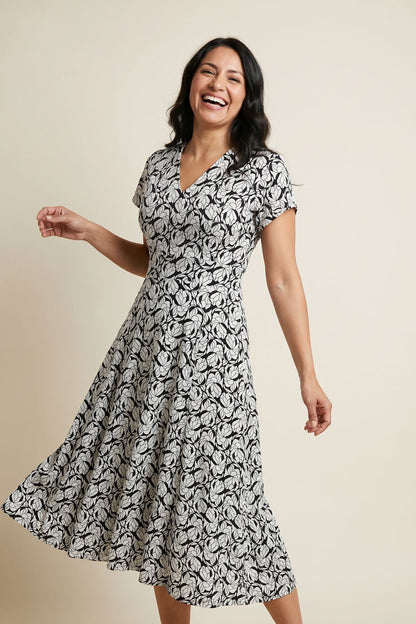 Mambo Cecelia Crimson Midi Dress