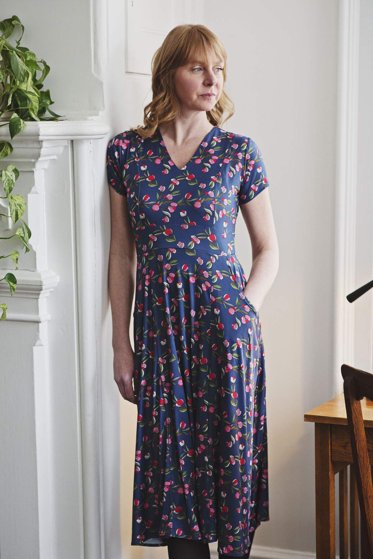 Pop of Pretty [FINAL SALE] Cecelia Crimson Midi Dress