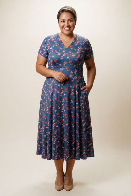 Pop of Pretty [FINAL SALE] Cecelia Crimson Midi Dress