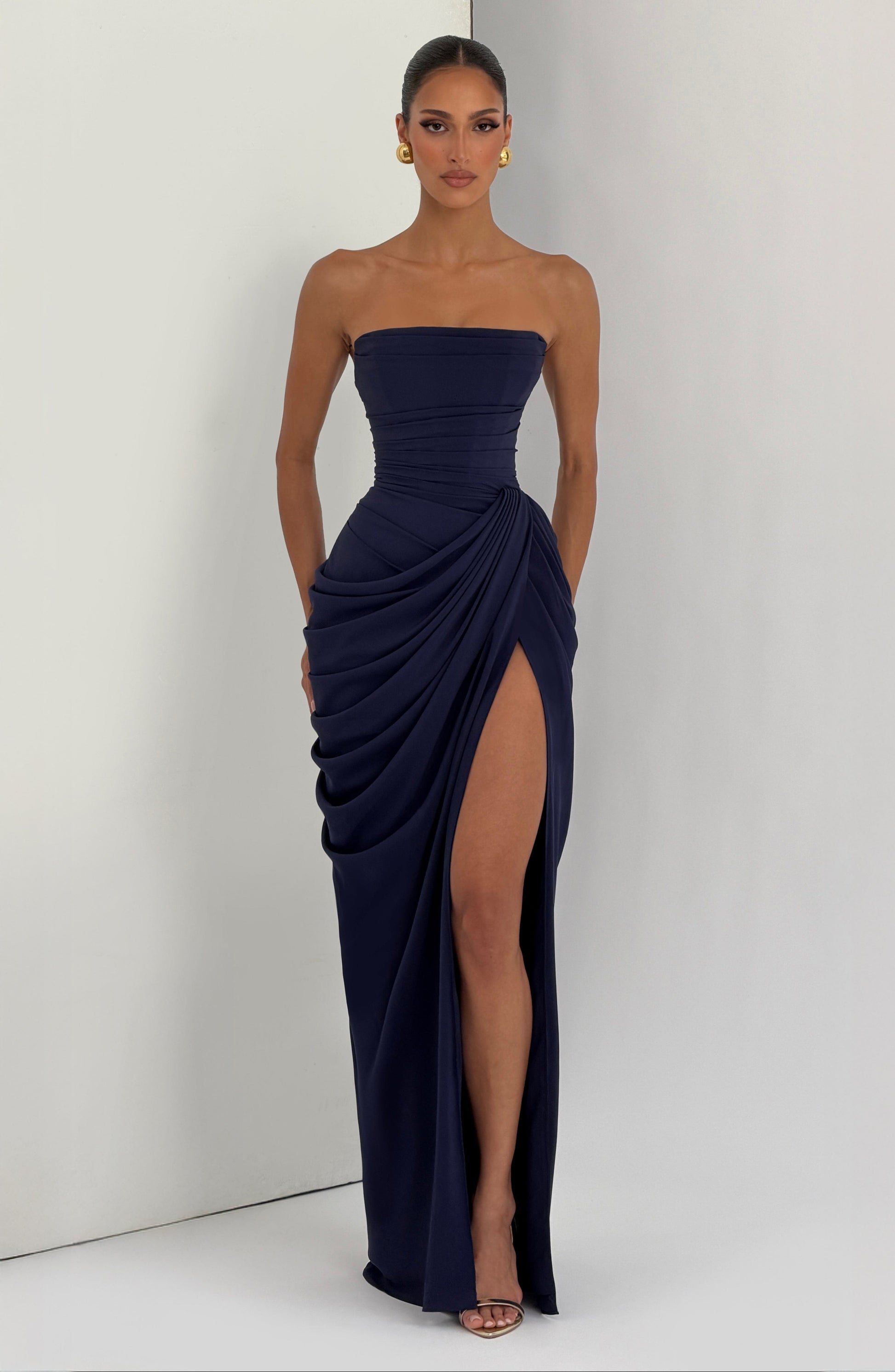 Navy Cyra Navy Maxi Dress