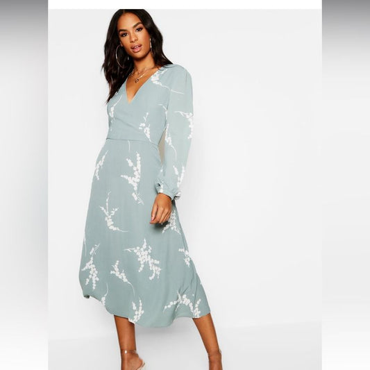 Boohoo Dresses | Midi Dress | Color: Green | Size: 4
