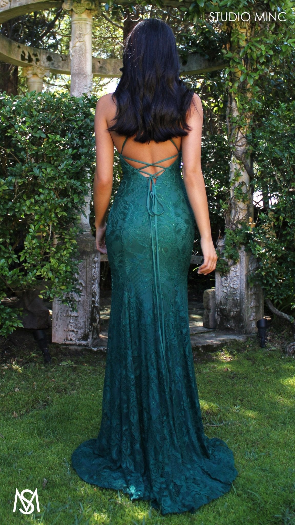 Emerald Green formal dress | lace V neckline fitted mermaid lace up Jasmine Lace Mermaid Dress
