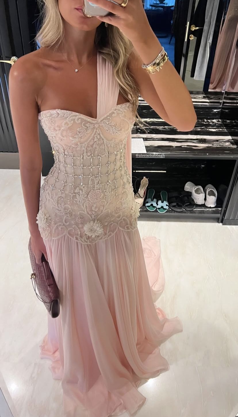 Picture Color Vivienne One-Shoulder Beaded Chiffon Gown