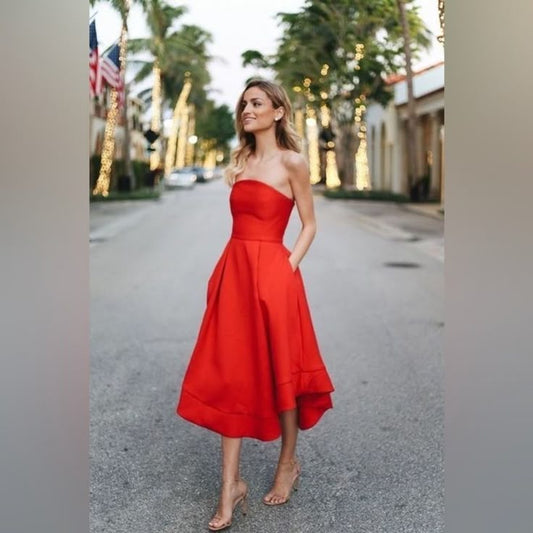 Marina Structured Midi Dress in Red