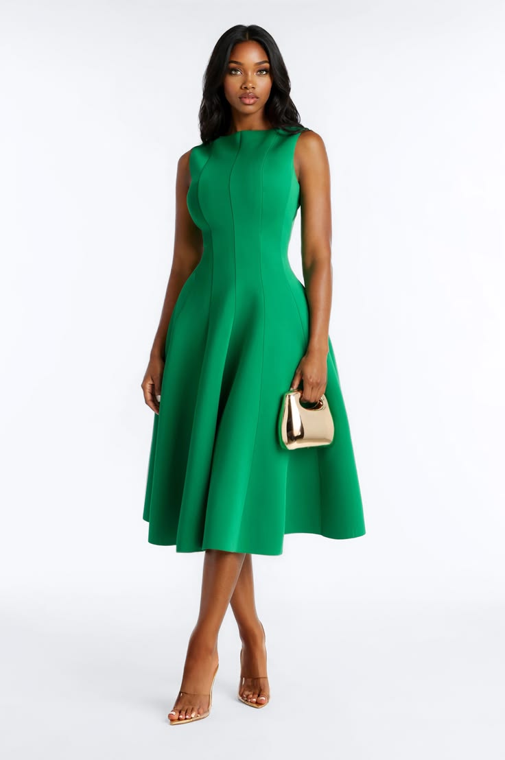 Women's Sweet Sunday Pleated Midi Dress in Kelly Green Size 3X