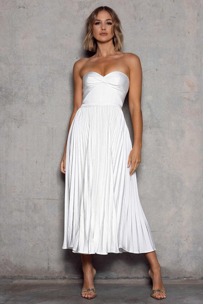 White Hailey Linen Shift Dress in Palm Green