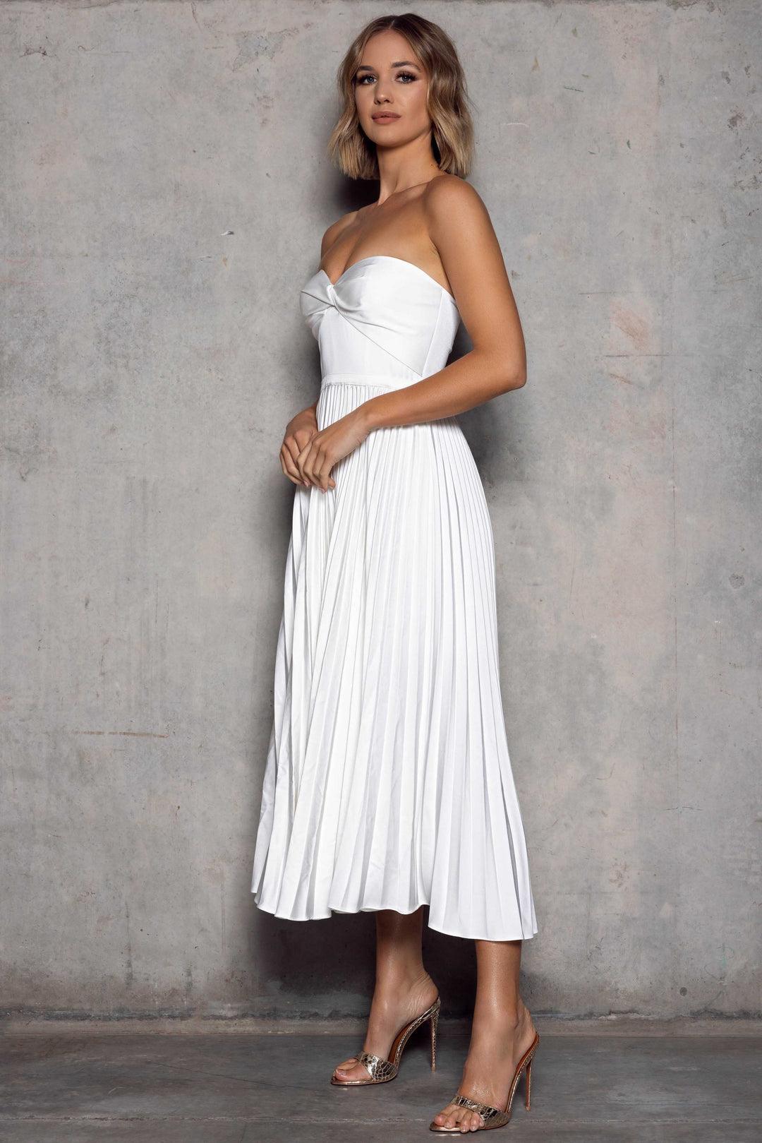 White Hailey Linen Shift Dress in Palm Green