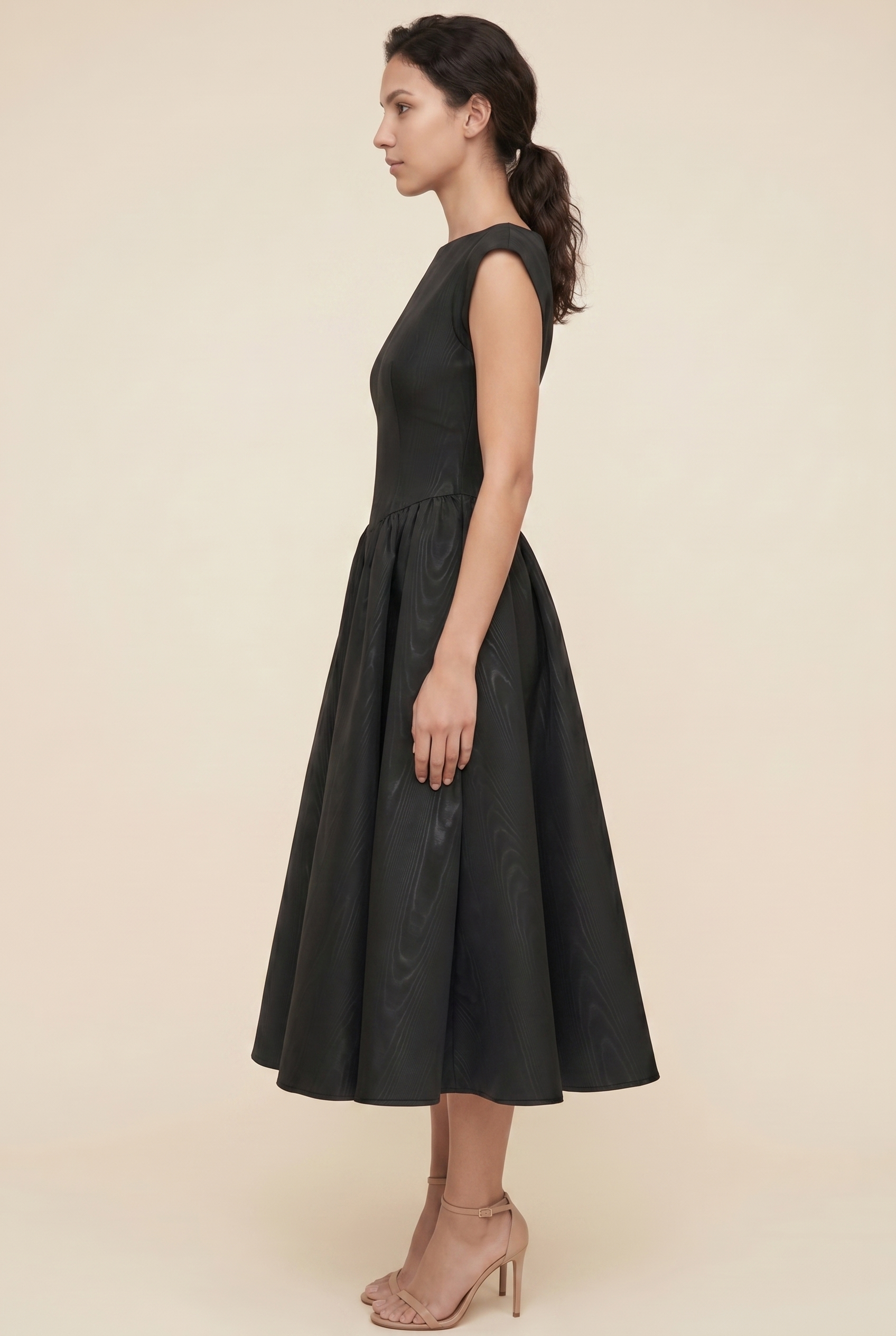 CAMILLE Zwart side