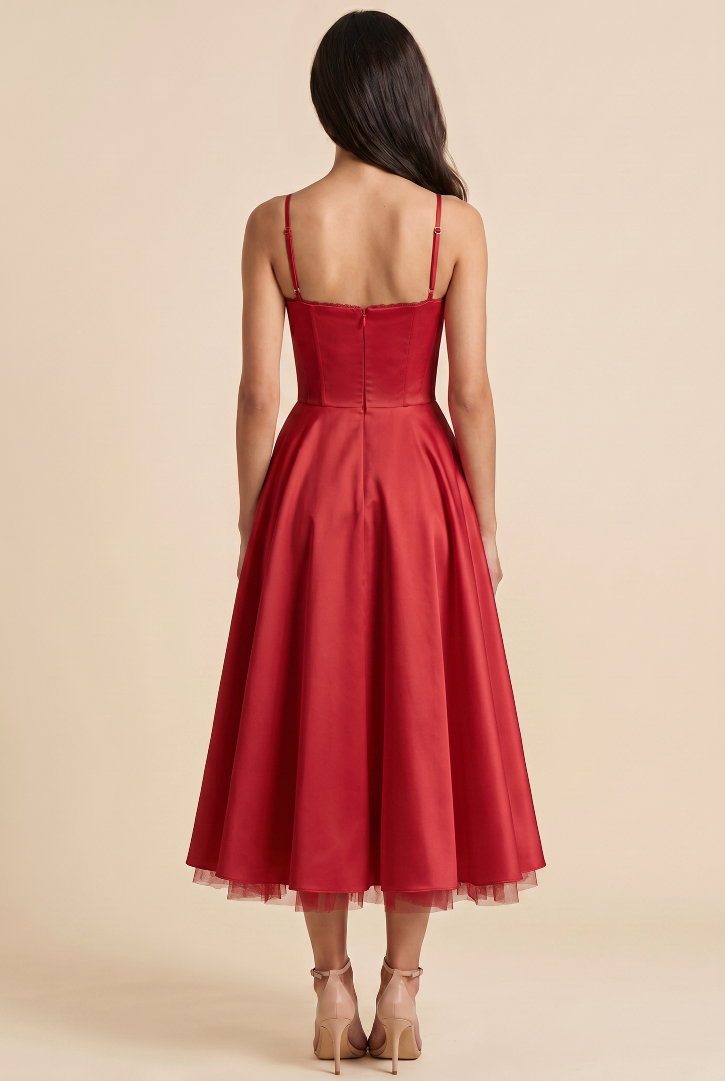 Amelie Red back