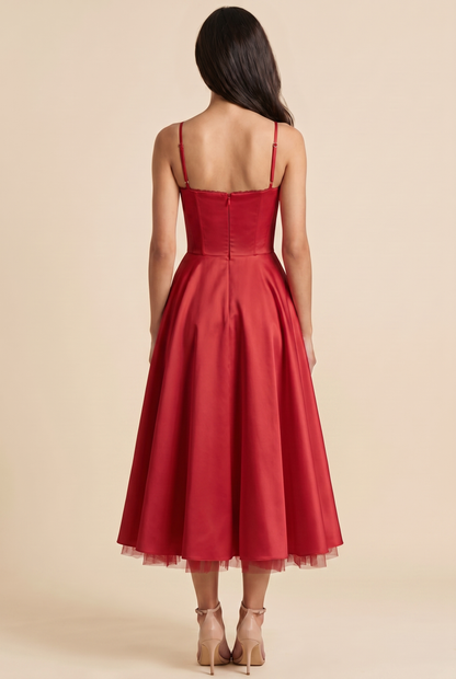 Amelie Red back