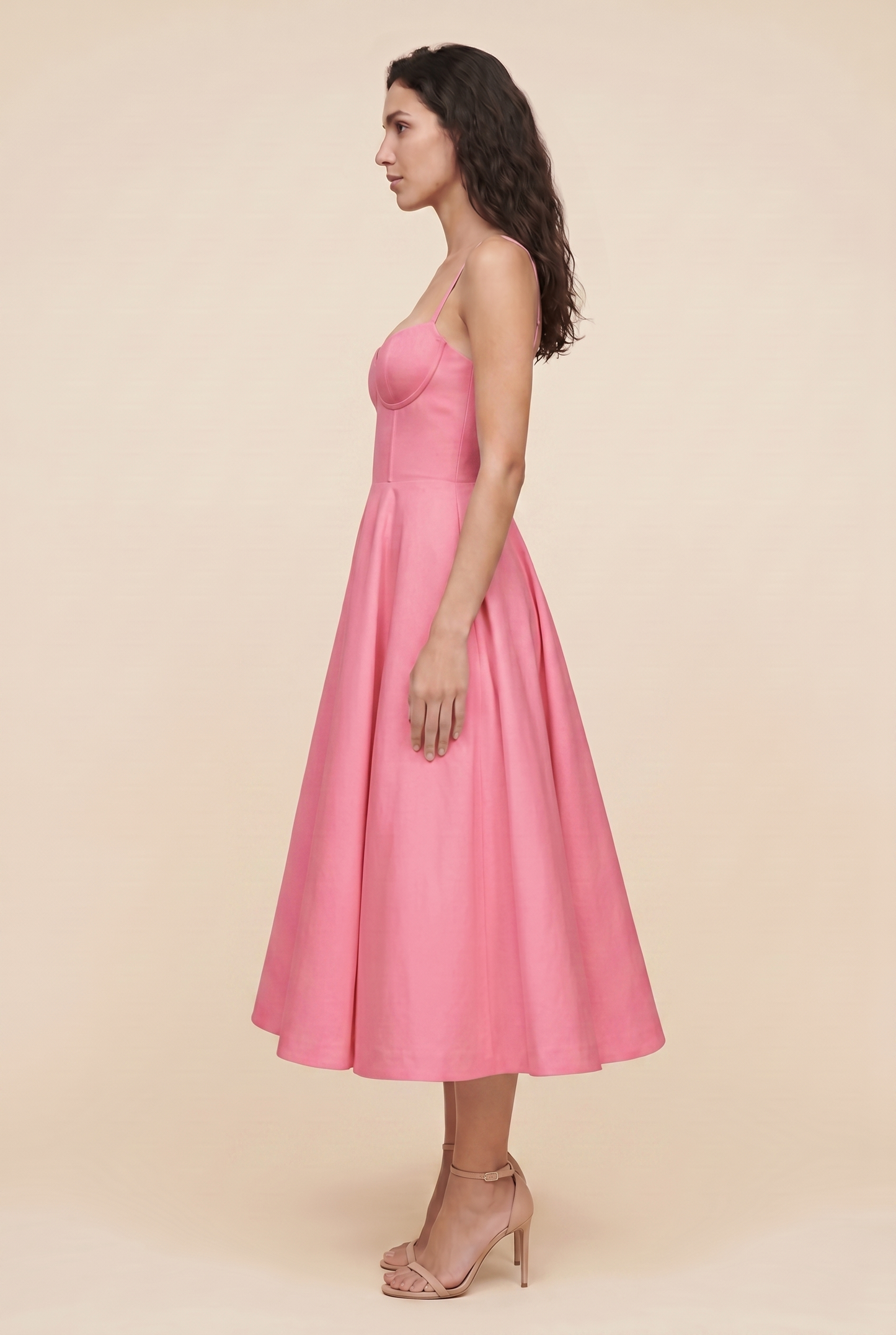 Amelie Pink side