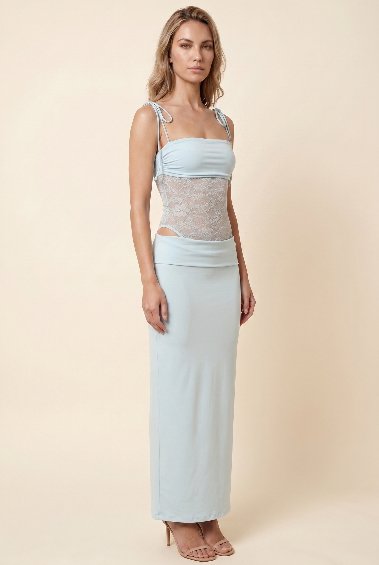 ALEXIA MAXI DRESS Baby Blue front