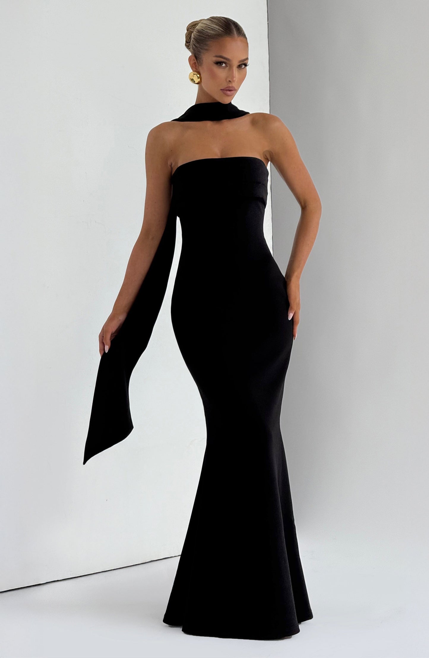 Black Leura Navy Maxi Dress
