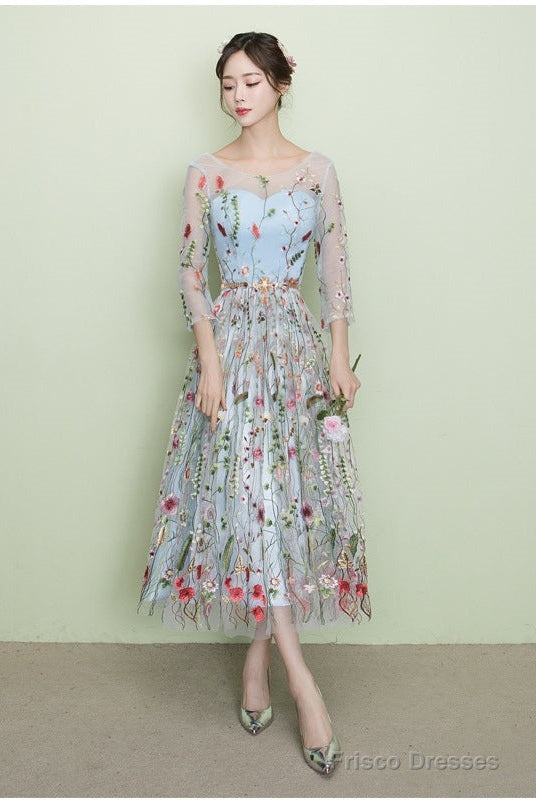 Picture Color Margot Lace Tea-Length Dress