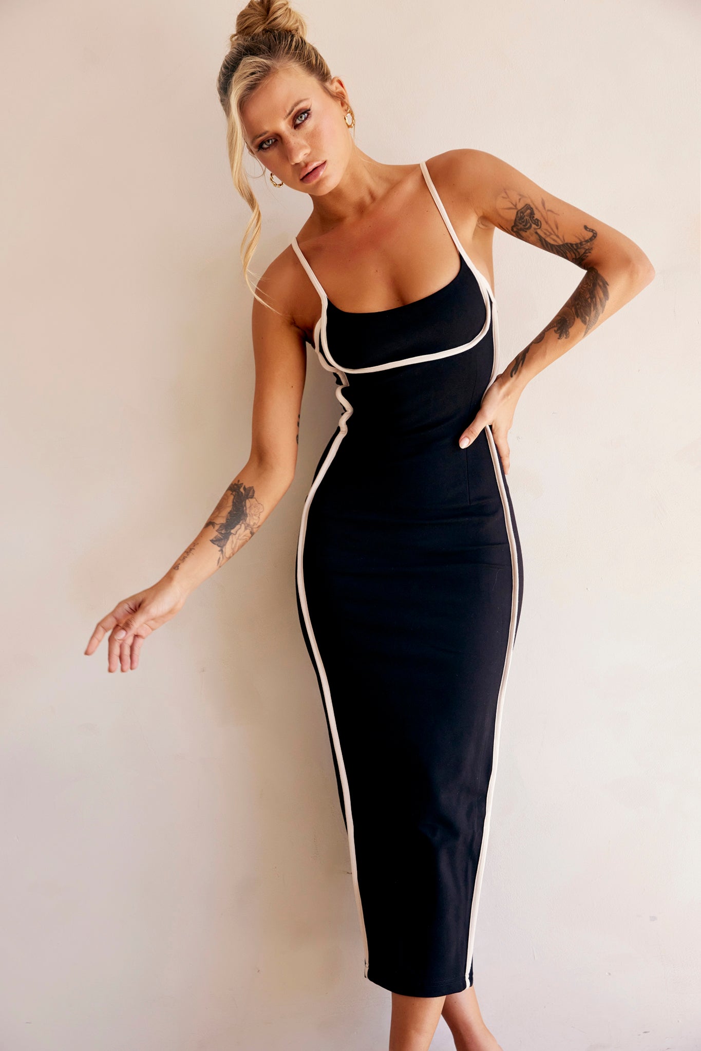 Black One Delia Midi Dress - Blush - XL