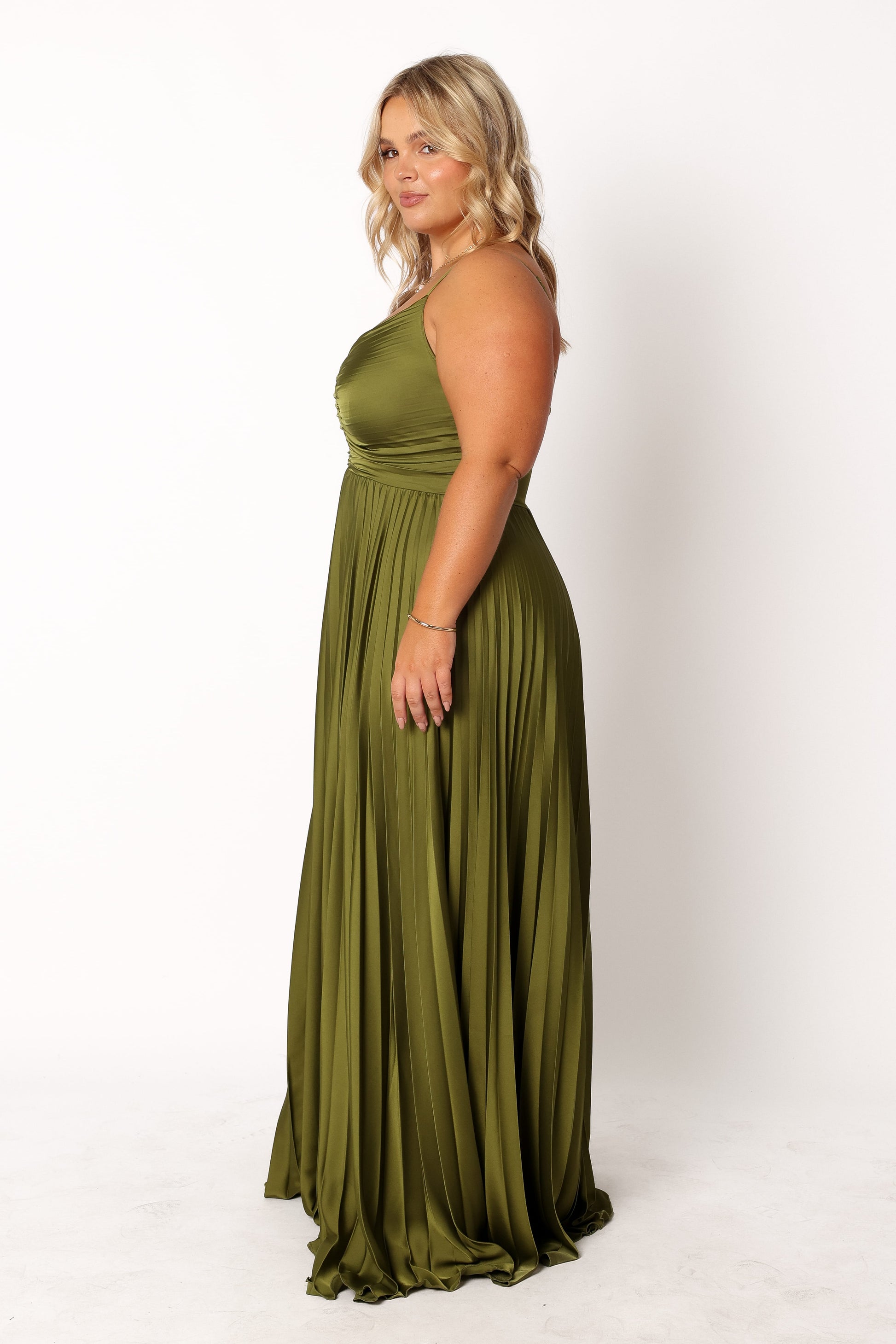Palm Green Naira Pleated Maxi Dress