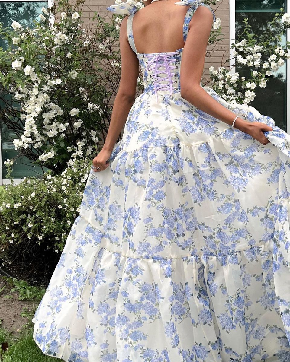Picture Color Linea Picture Silk Evening Dress